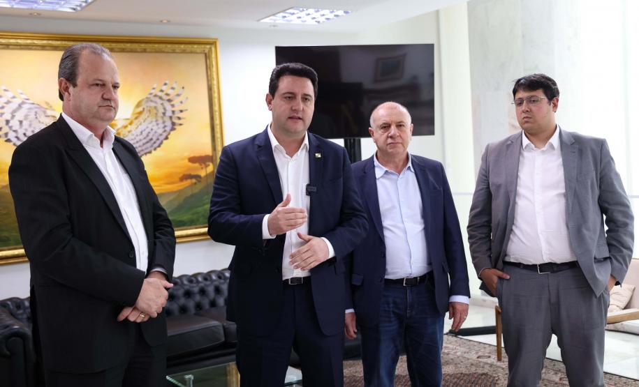 Governo propõe reajuste no adicional de titulação dos professores universitários