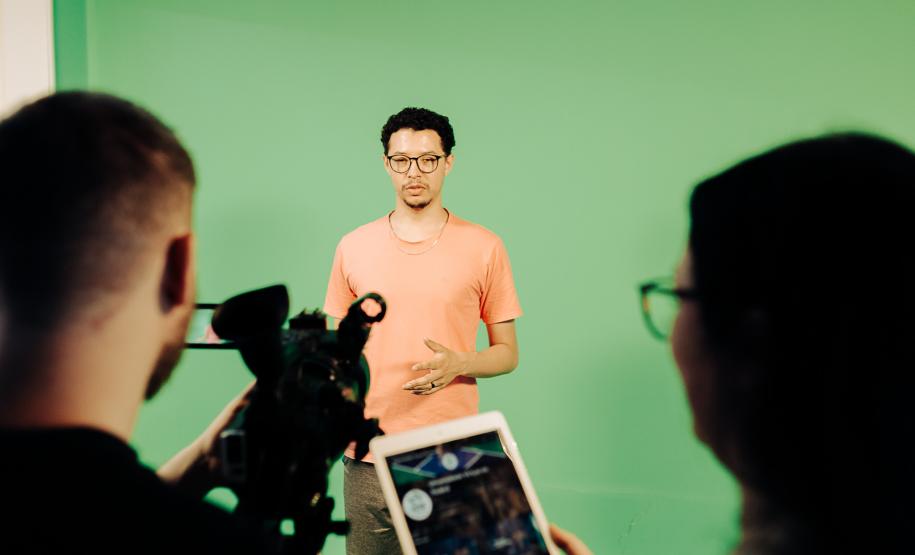 Universidade Virtual leva graduação e especializações a milhares de paranaenses