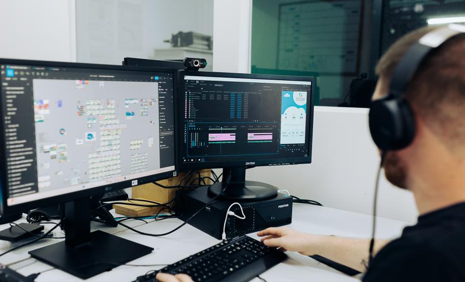 Universidade Virtual leva graduação e especializações a milhares de paranaenses