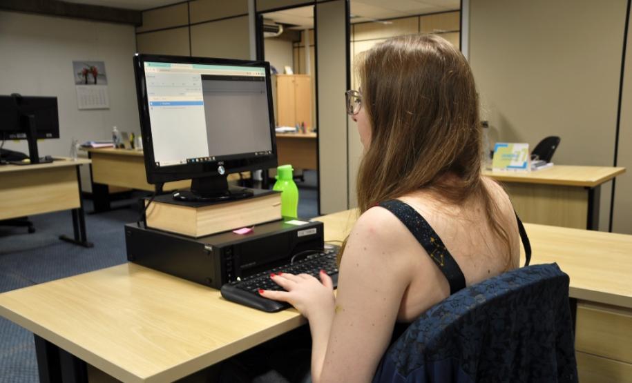 Estado fecha 2023 com 625 novos residentes técnicos de diferentes áreas profissionais