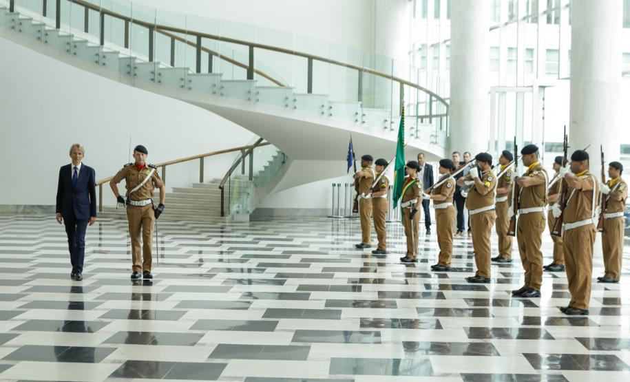 Governador e embaixador da França discutem novas parcerias em cultura e educação