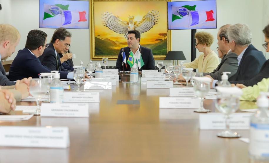 Governador e embaixador da França discutem novas parcerias em cultura e educação