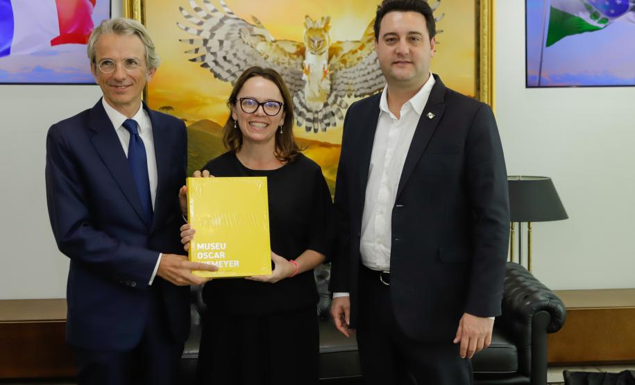 Governador e embaixador da França discutem novas parcerias em cultura e educação