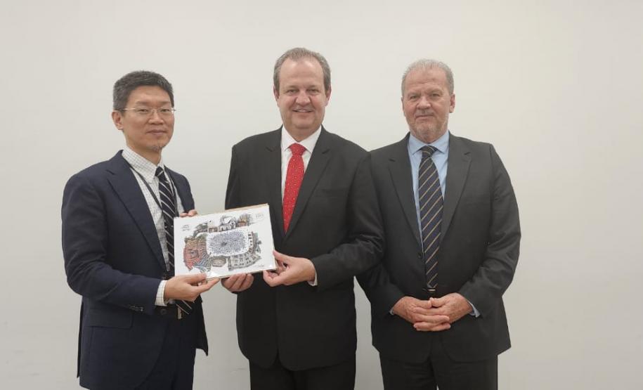 Paraná articula cooperação científica e tecnológica para o ensino superior com o Japão