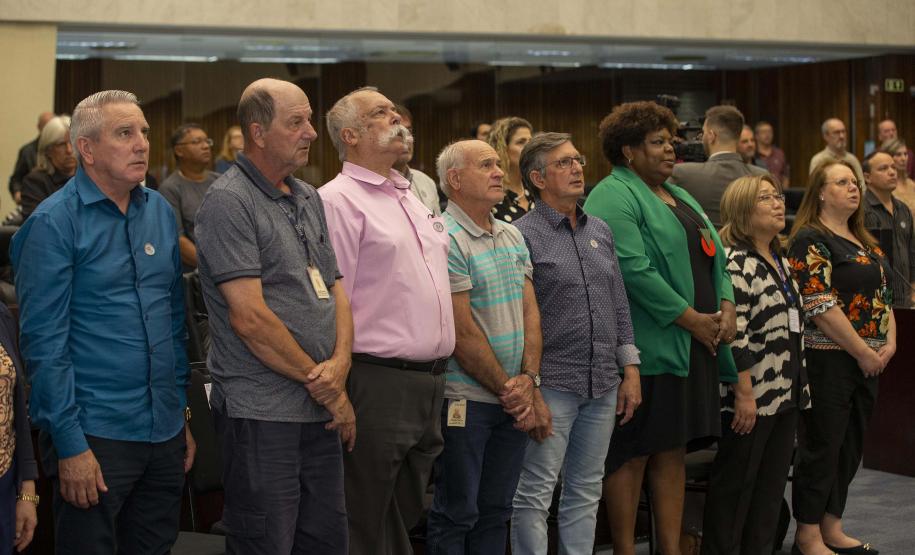 Tecpar recebe homenagem da Assembleia Legislativa pelos 45 anos como empresa pública