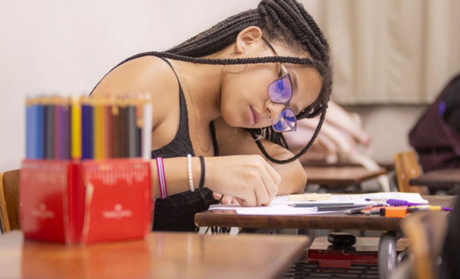 Universidades estaduais do Paraná têm 4,7 mil vagas abertas no Sisu