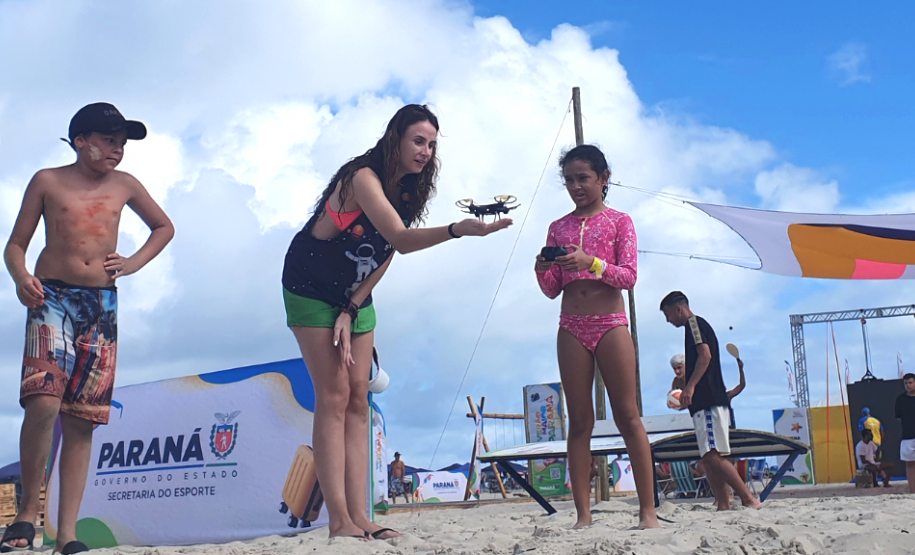 Ciência no verão: universidades estaduais levam tecnologia, educação e diversão aos turistas