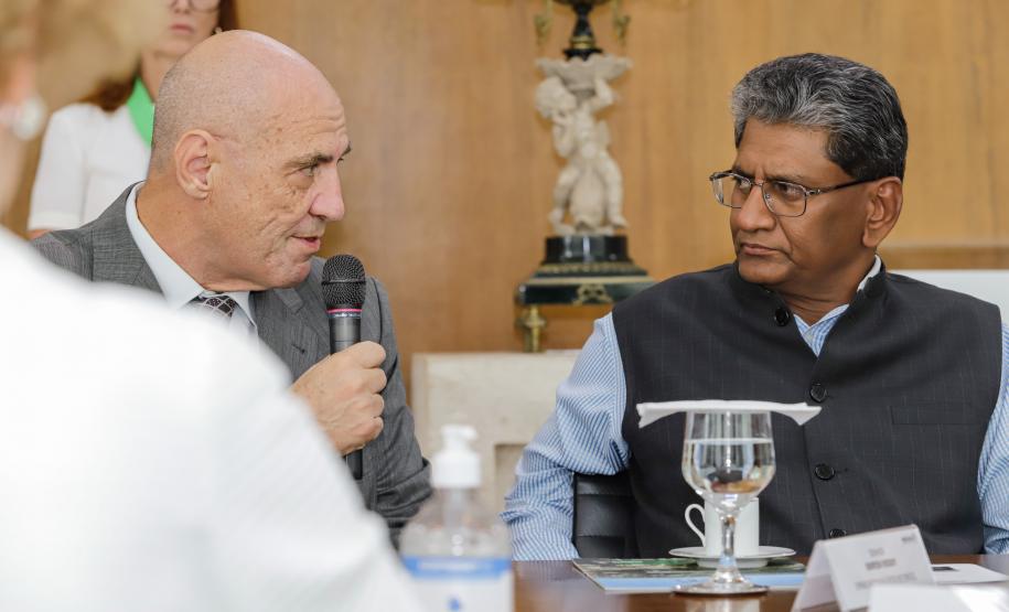 Paraná quer ampliar parceria com a Índia na área de tecnologia