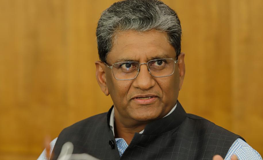 Estado firma parceria com a Índia para que universidades recebam supercomputadores