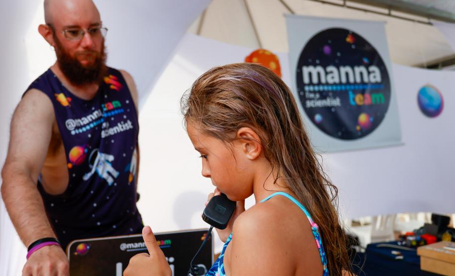 Ciência no verão: universidades estaduais levam tecnologia, educação e diversão aos turistas