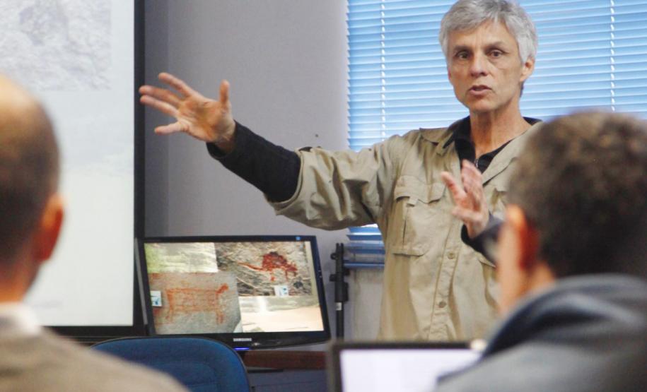 Concursos e processo seletivo Estado contrata 162 profissionais para universidades