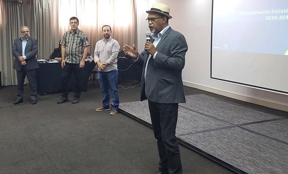 Governo e instituições discutem ações para impulsionar ambientes tecnológicos até 2030