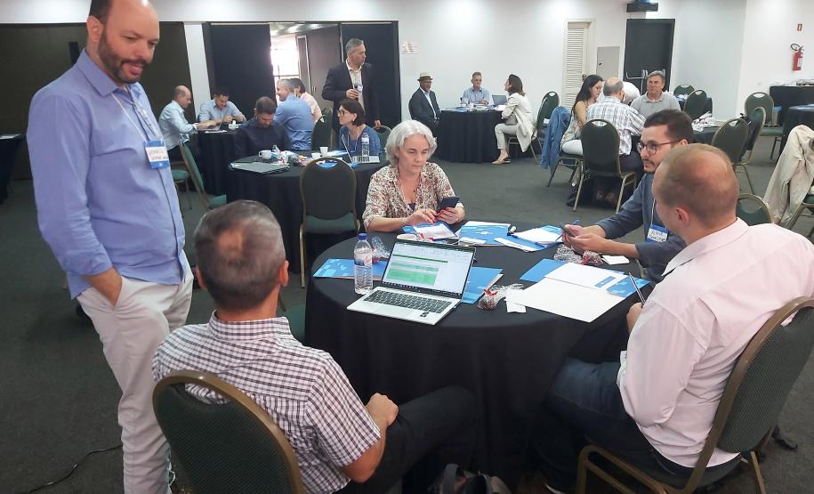 Governo e instituições discutem ações para impulsionar ambientes tecnológicos até 2030