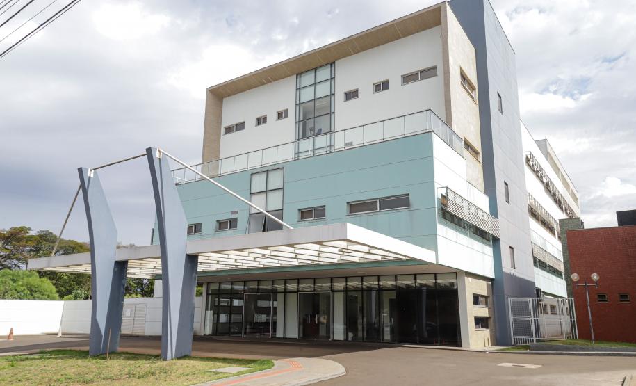Com aumento de atendimentos, cirurgias e partos, HU da UEL bateu recordes em 2023
