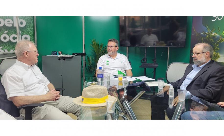 Fundação Araucária vai investir R$ 1 milhão em laboratório de análises de água no Biopark