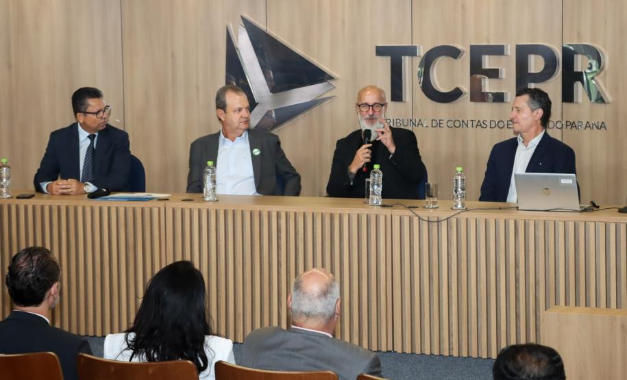 Universidades estaduais e TCE firmam parceria para projeto de extensão de fiscalização de obras