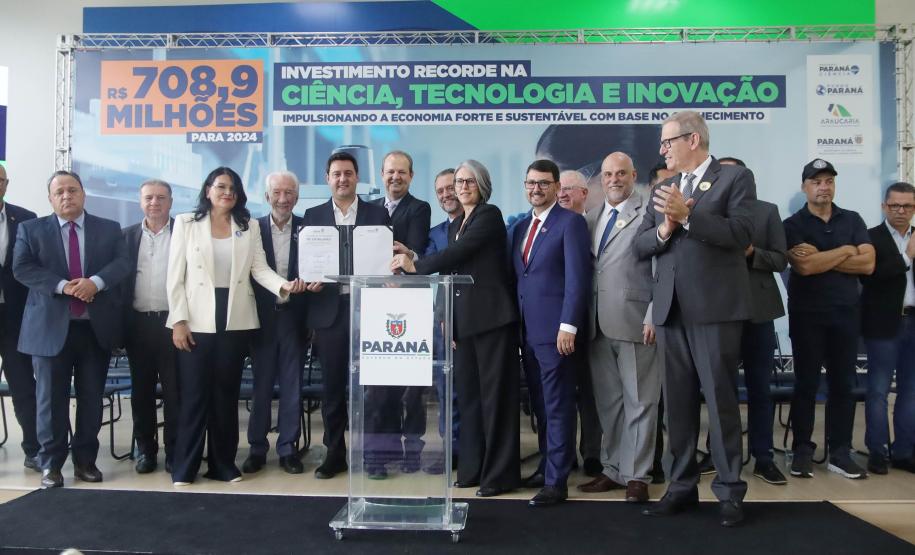 Governo libera R$ 212 milhões para obras em universidades estaduais e bolsas de estudo