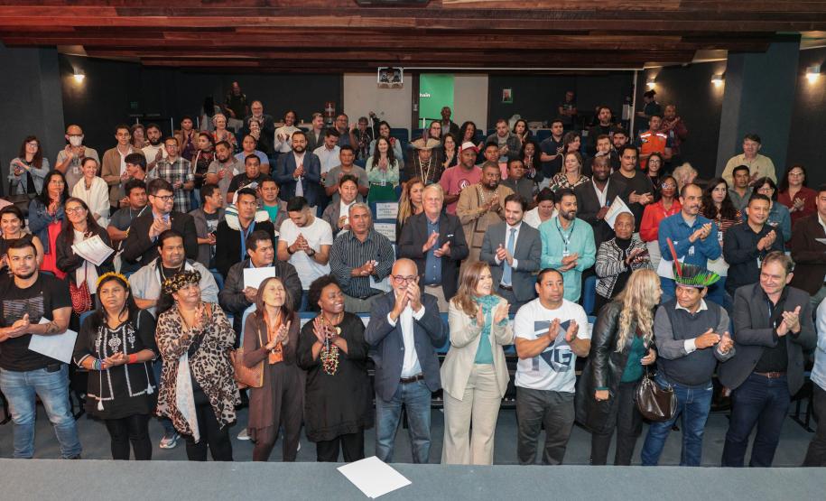 Primeiros conselheiros dos povos indígenas do Paraná são diplomados