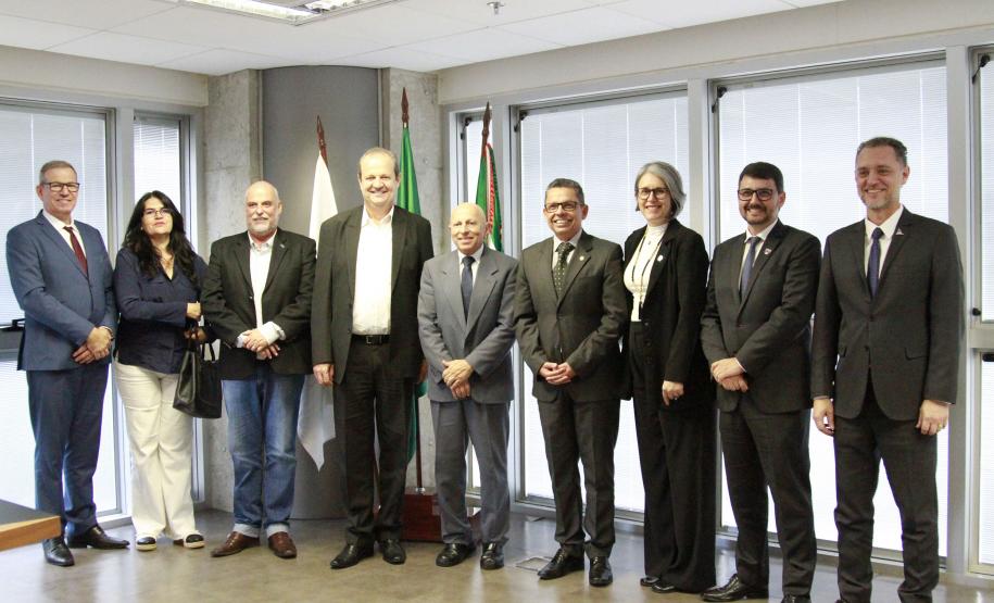 Estado e MPPR vão capacitar 700 universitários em transparência e controle social