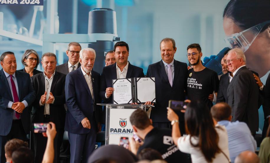 Governo libera R$ 212 milhões para obras em universidades estaduais e bolsas de estudo