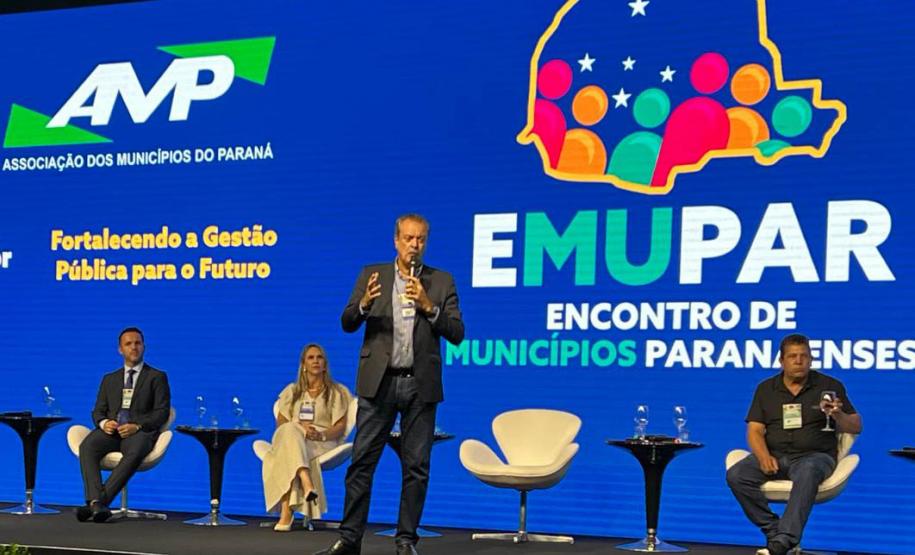 Estado apresenta políticas bem-sucedidas em todas as áreas no maior evento de prefeitos do Sul
