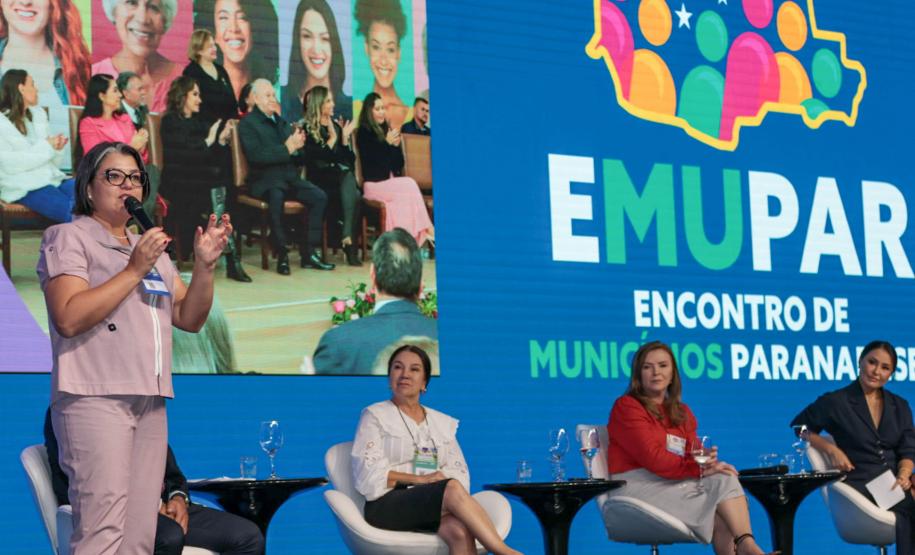 Estado apresenta políticas bem-sucedidas em todas as áreas no maior evento de prefeitos do Sul