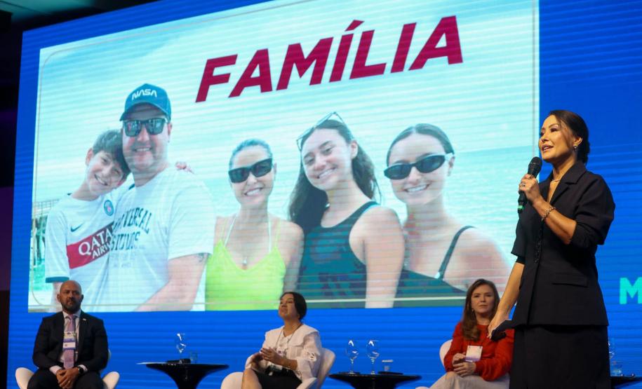 Estado apresenta políticas bem-sucedidas em todas as áreas no maior evento de prefeitos do Sul