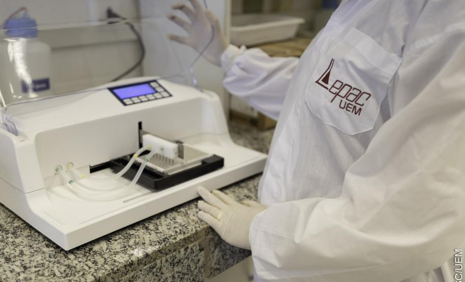 Lepac bate recorde de exames em 2024 e reforça ações da UEM contra a dengue