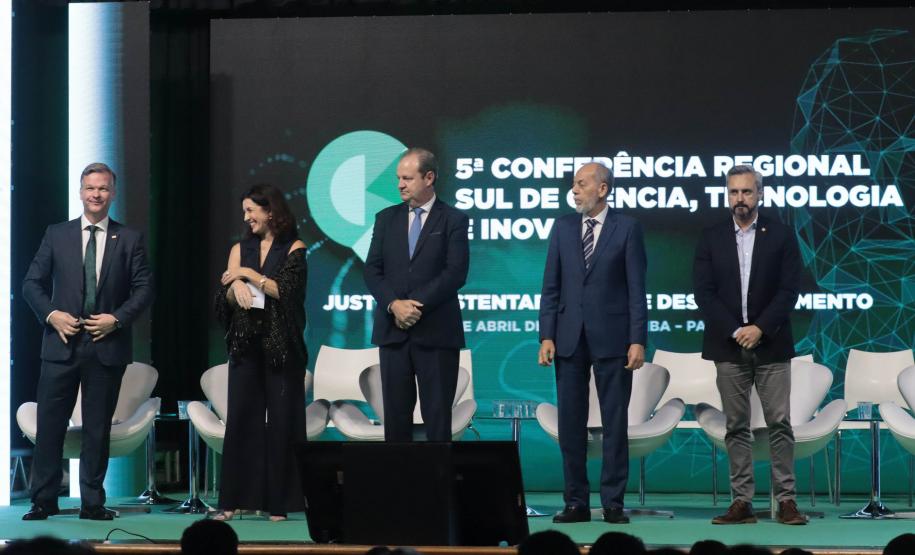 Estados do Sul debatem papel da ciência para economia e avanços sociais no Brasil