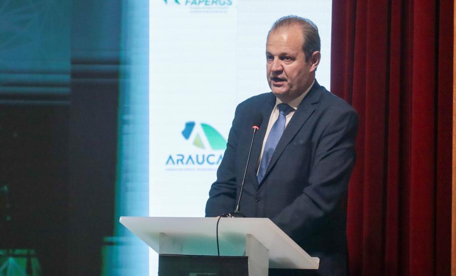 Estados do Sul debatem papel da ciência para economia e avanços sociais no Brasil