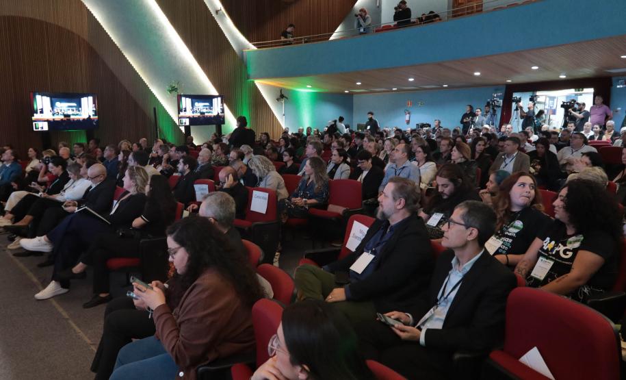 Estados do Sul debatem papel da ciência para economia e avanços sociais no Brasil