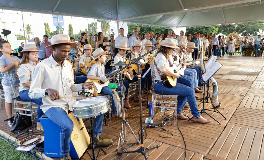 Governador reforça incentivo às agroindústrias e abertura de mercado na ExpoLondrina
