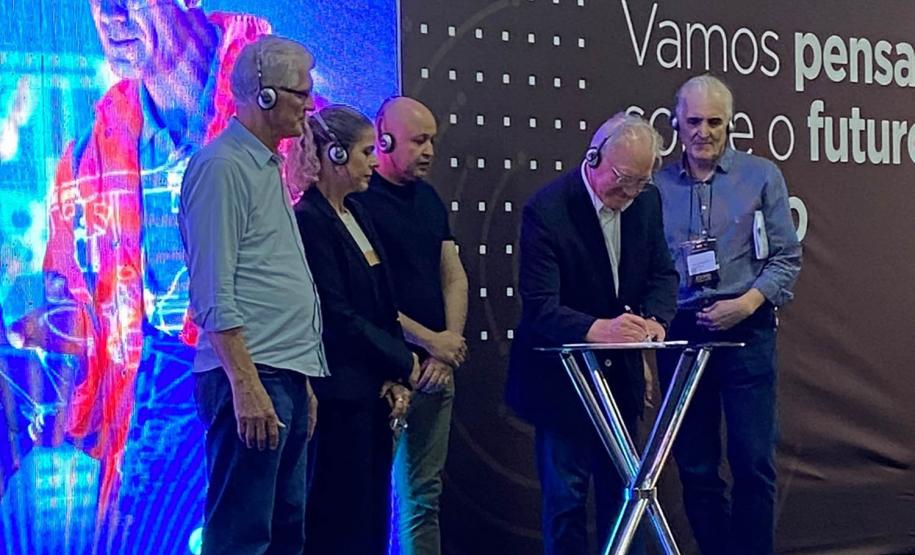 Fundação Araucária investirá R$ 15 milhões em projetos de IA das empresas