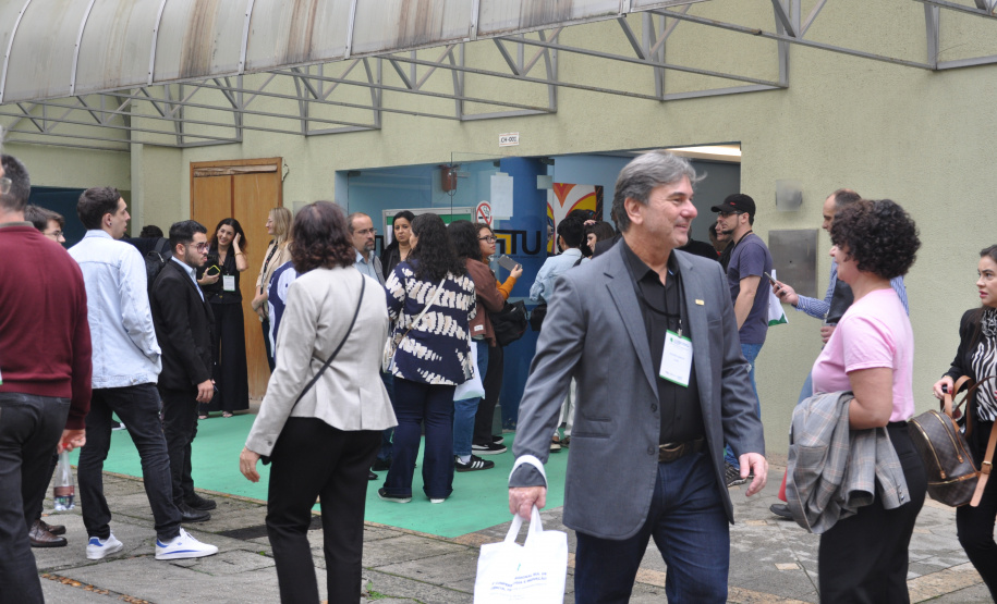 Estados do Sul debatem papel da ciência para economia e avanços sociais no Brasil