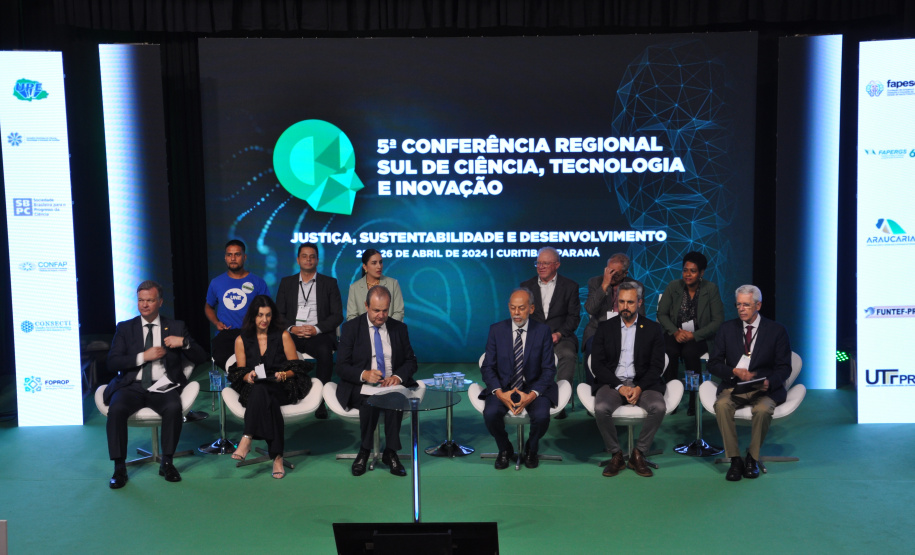 Estados do Sul debatem papel da ciência para economia e avanços sociais no Brasil