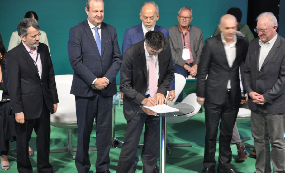 Estados do Sul debatem papel da ciência para economia e avanços sociais no Brasil