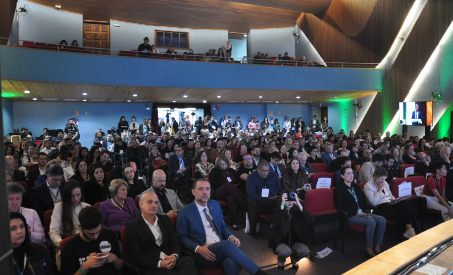Estados do Sul debatem papel da ciência para economia e avanços sociais no Brasil