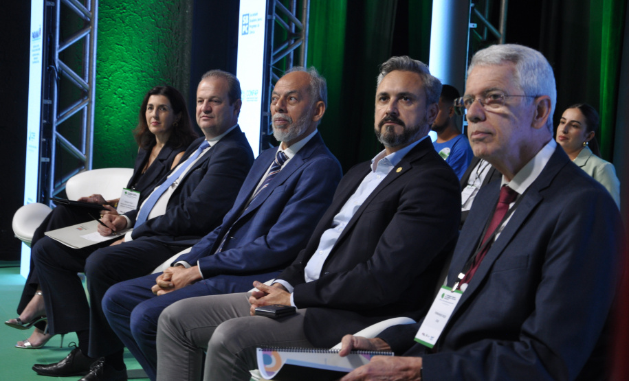 Estados do Sul debatem papel da ciência para economia e avanços sociais no Brasil