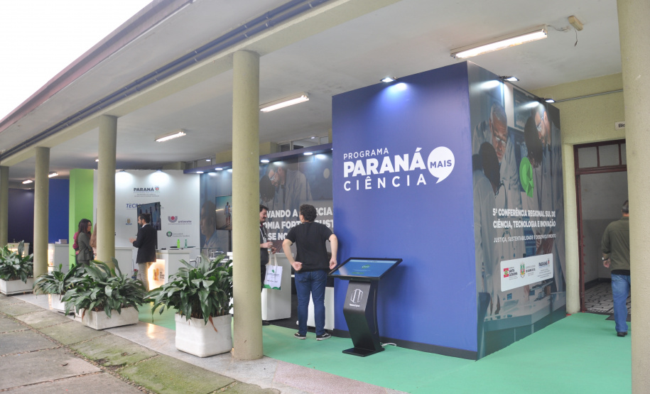 Estados do Sul debatem papel da ciência para economia e avanços sociais no Brasil