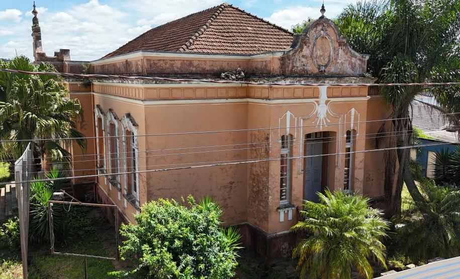 Estado já liberou R$ 17 milhões para construção de teatros, bibliotecas e centros culturais