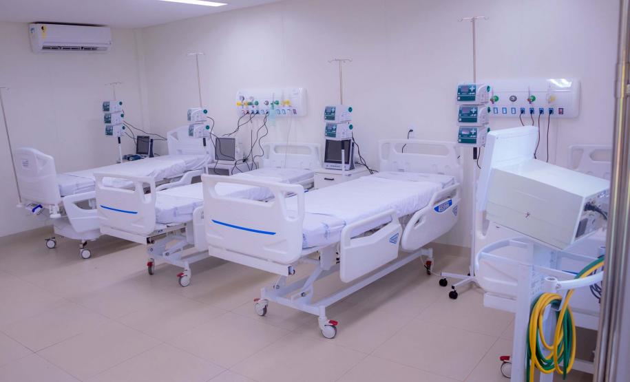 Com foco na dengue, Estado habilita 14 leitos no Hospital Universitário de Ponta Grossa