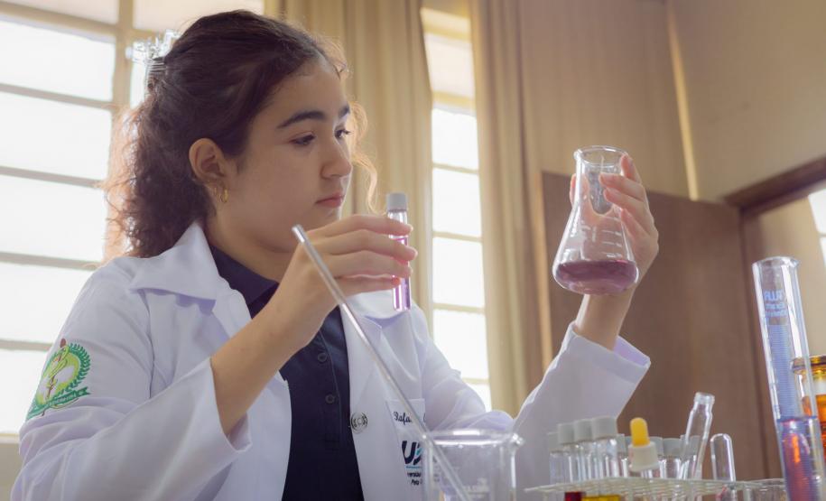 Pesquisa de saúde pública da UEPG analisa qualidade de vida de pessoas com HIV