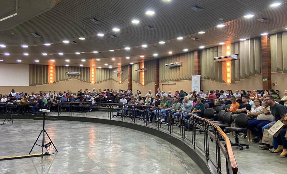 Encontro de cafeicultura reúne mais de 300 participantes na ExpoLondrina