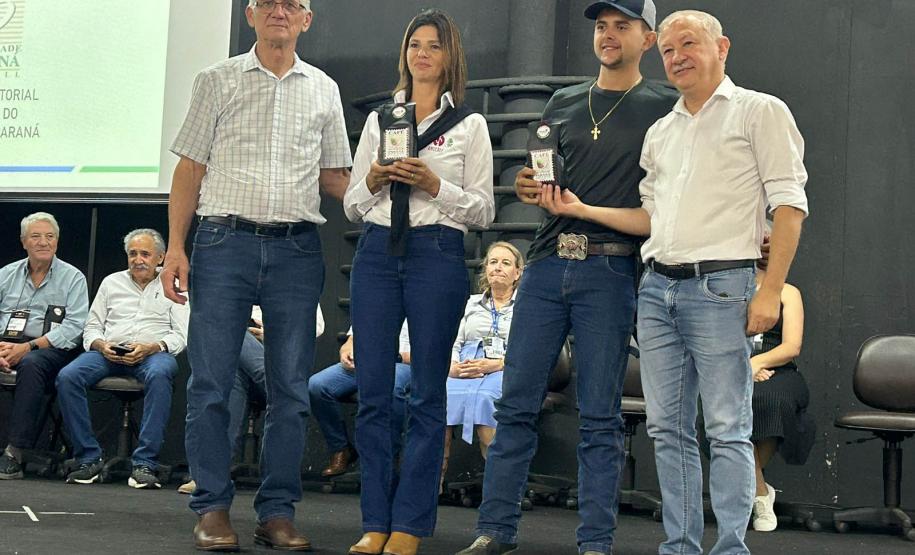 Encontro de cafeicultura reúne mais de 300 participantes na ExpoLondrina