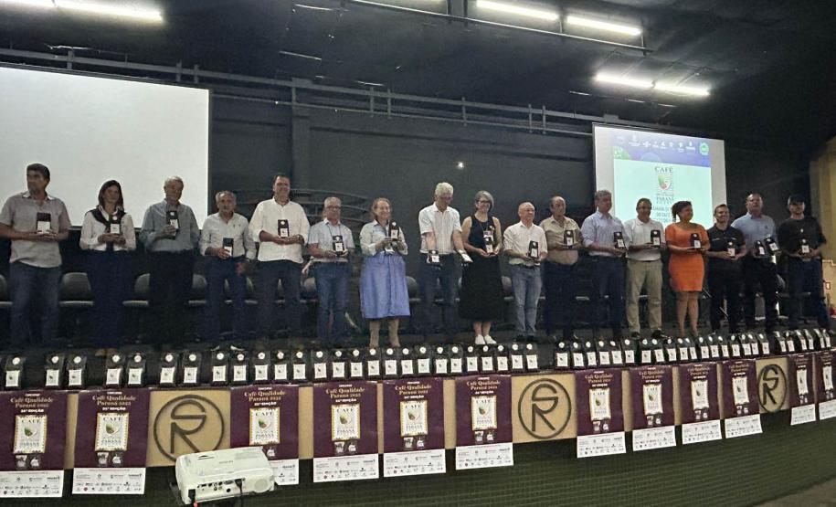 Encontro de cafeicultura reúne mais de 300 participantes na ExpoLondrina