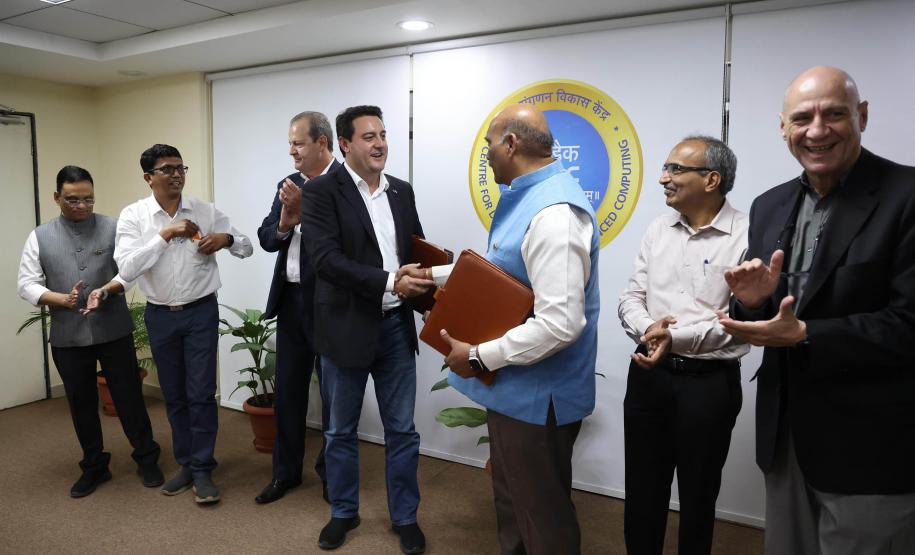 Parceria com a Índia: Governo quer levar supercomputadores para as universidades estaduais