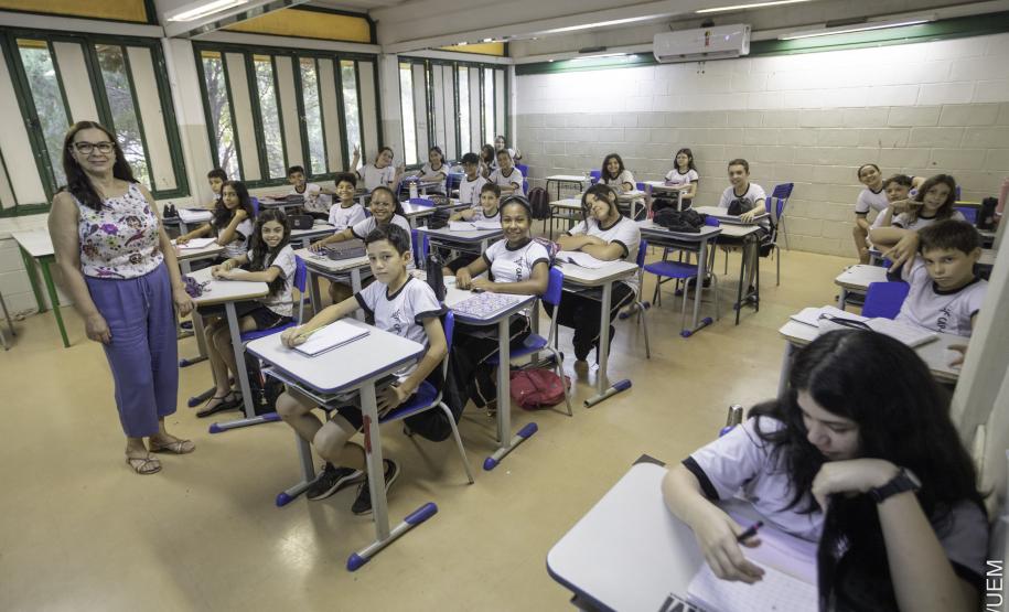 Colégio de Aplicação Pedagógica da UEM comemora 50 anos com ouro em Olimpíada