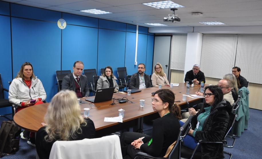 Universidades recebem novos veículos para reforçar núcleos de apoio a mulheres e crianças