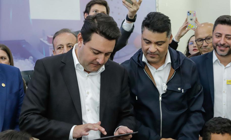Governador libera R$ 13,8 milhões para inovação e acessibilidade nos municípios