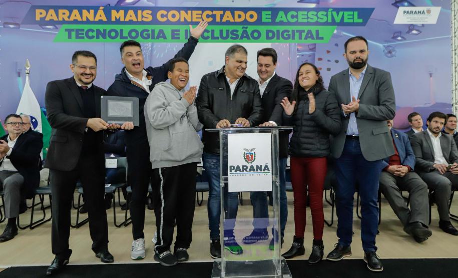 Governador libera R$ 13,8 milhões para inovação e acessibilidade nos municípios